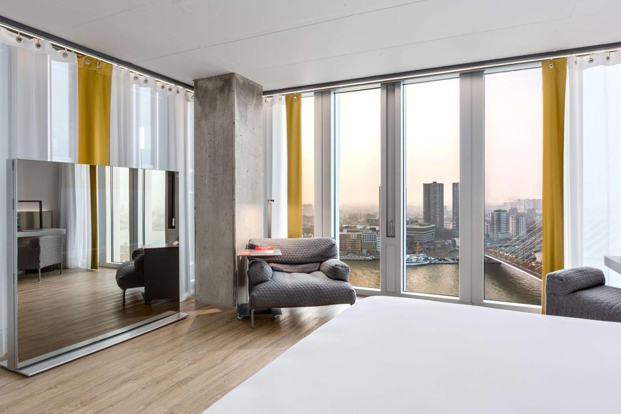 Nhow Premium Room Skyline View